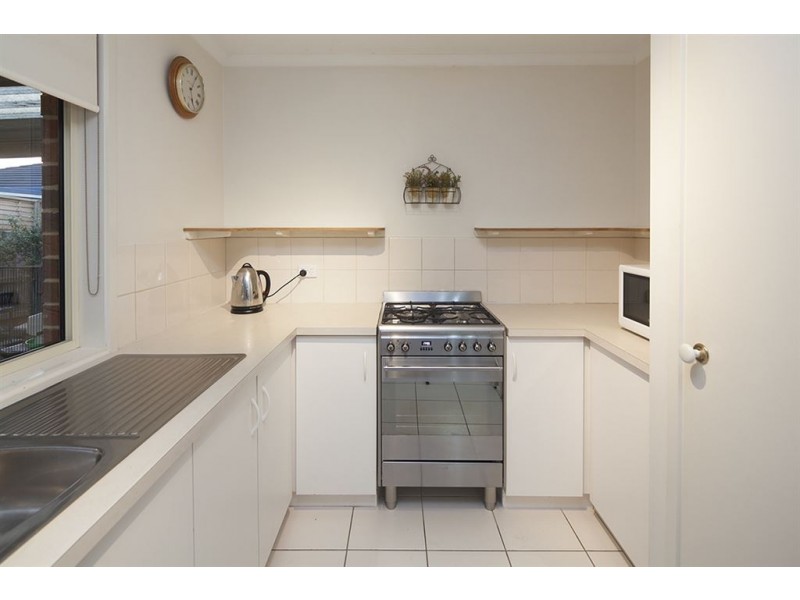 14/2 Allington Place, Langwarrin VIC 3910