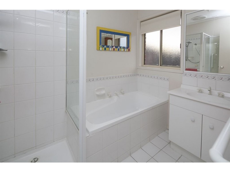 14/2 Allington Place, Langwarrin VIC 3910