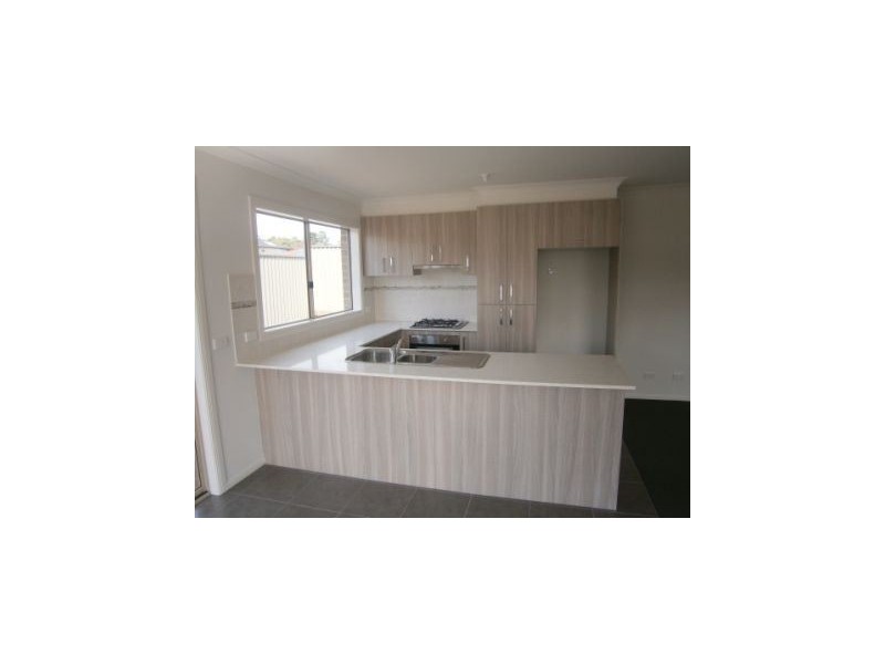 11 Warrenwood Place, Langwarrin VIC 3910