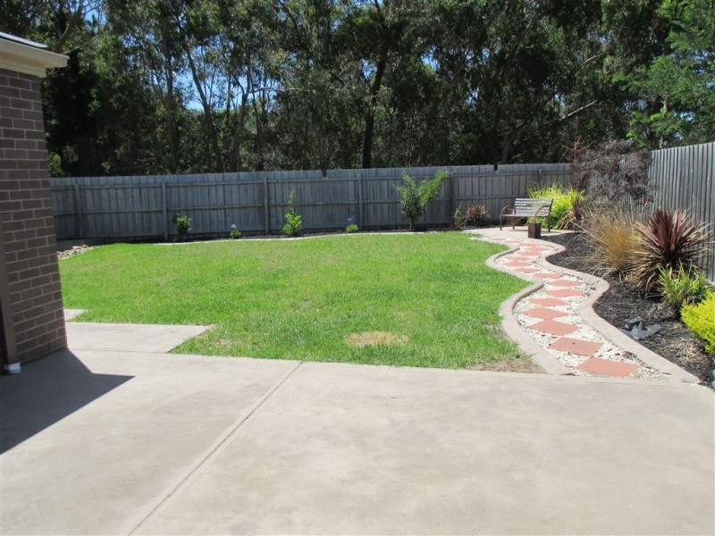 79 Huntingtower Cresent, Langwarrin VIC 3910