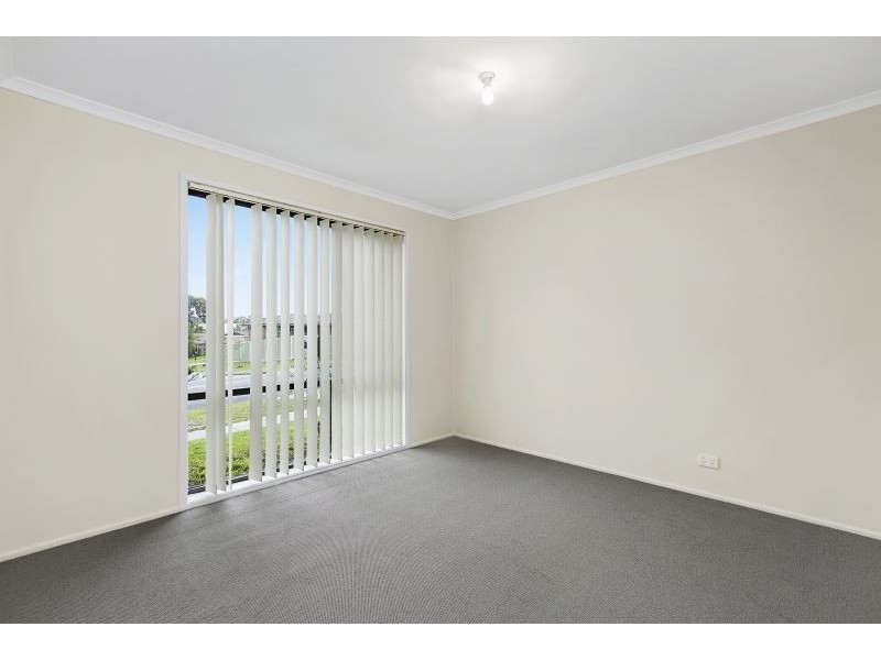 18 Leonard Drive, Langwarrin VIC 3910
