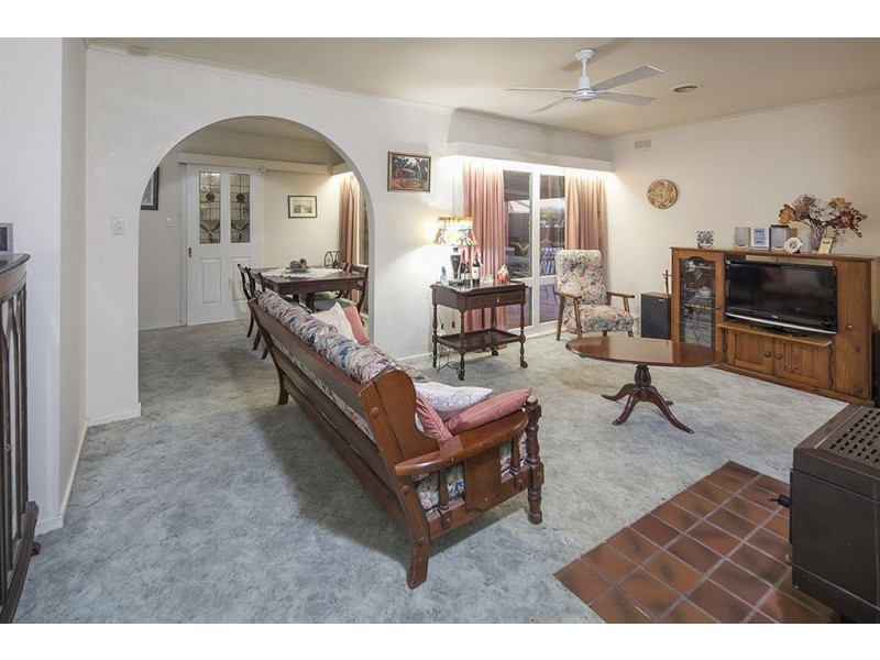 59 Long Street, Langwarrin VIC 3910