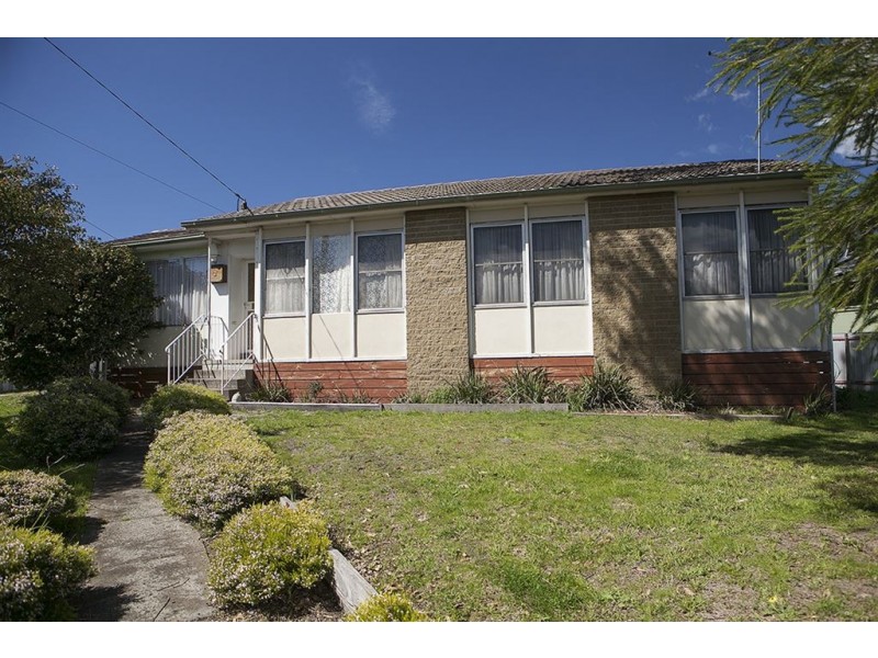 2 Juniper Court, Frankston North VIC 3200