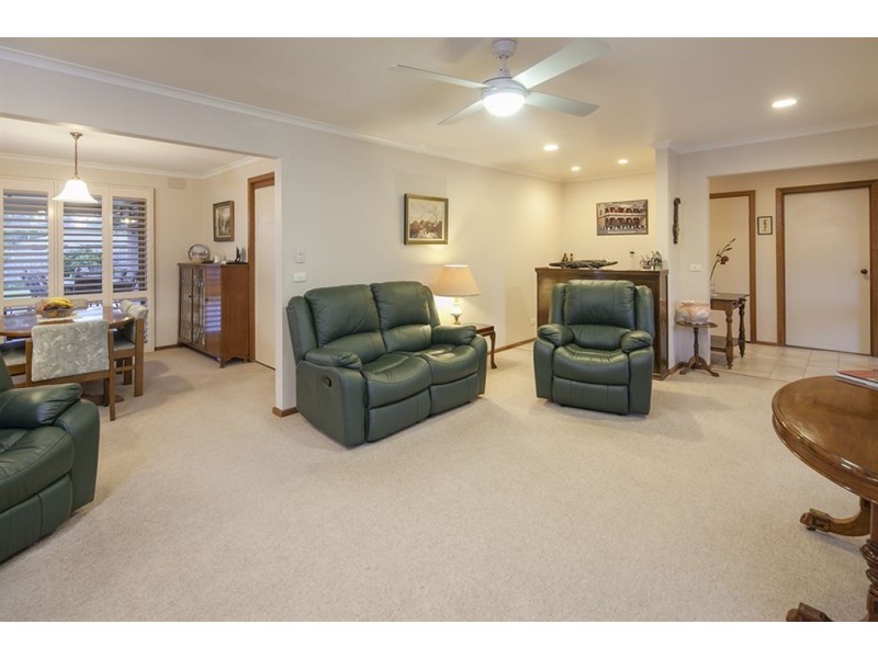 36 Maxwell Court, Langwarrin VIC 3910