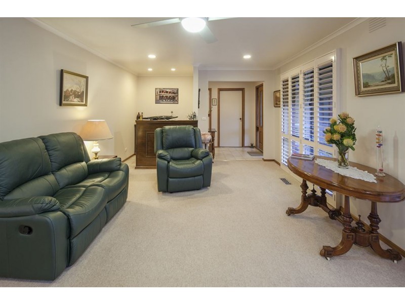 36 Maxwell Court, Langwarrin VIC 3910