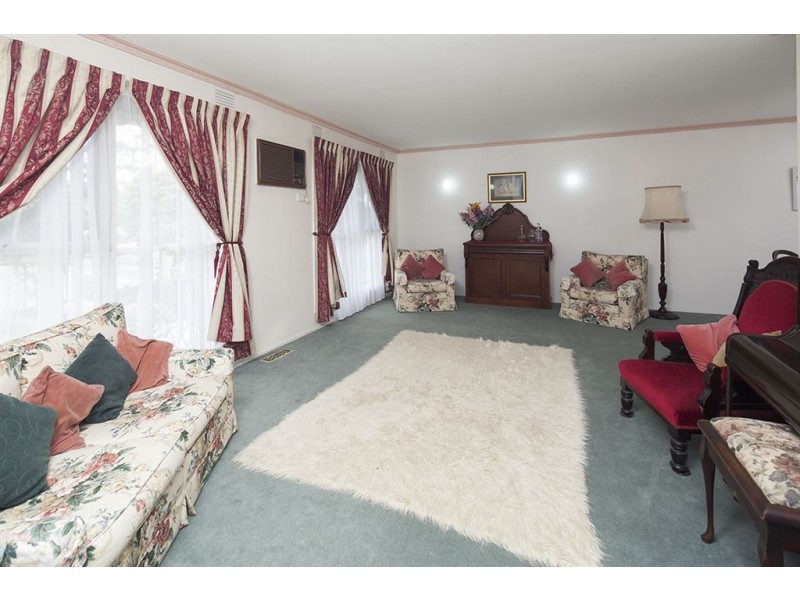 4 Catherine Court, Langwarrin VIC 3910