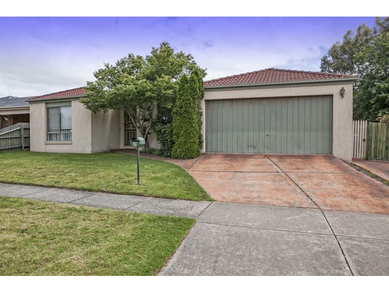 33 Jarman Drive, Langwarrin VIC 3910