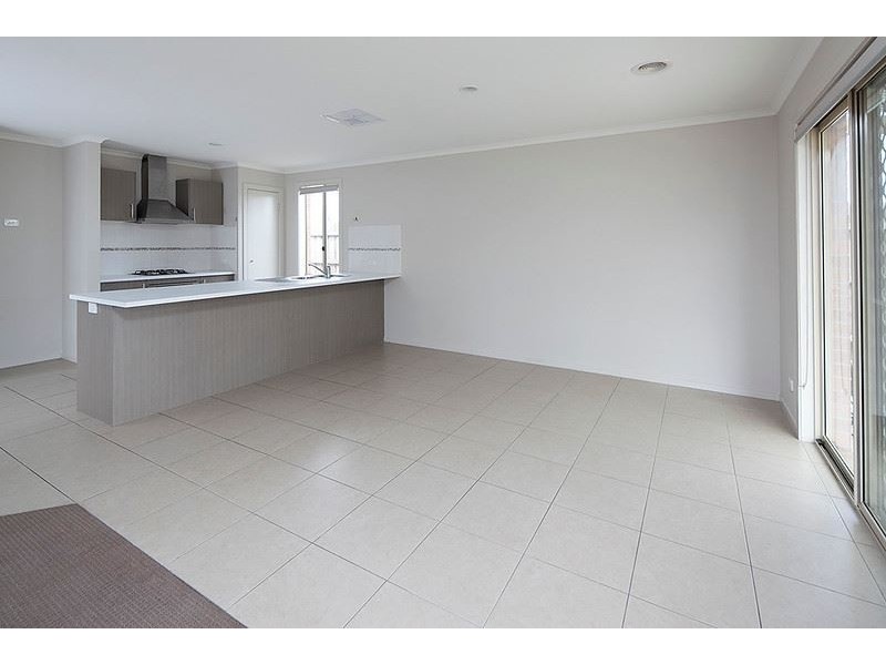 31 Myhaven Circuit, Carrum Downs VIC 3201