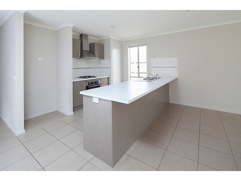 31 Myhaven Circuit, Carrum Downs VIC 3201