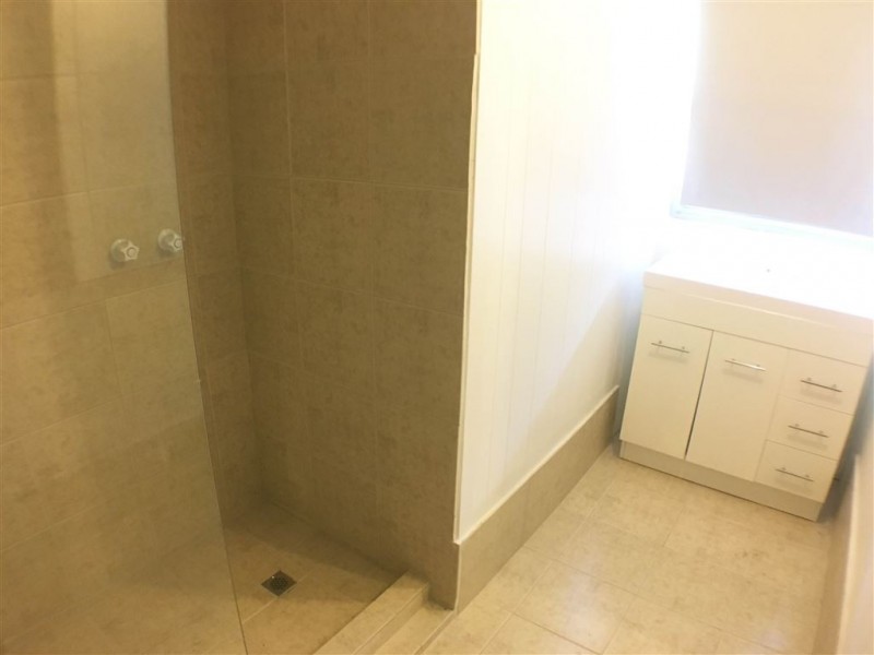 2 Juniper Court, Frankston North VIC 3200