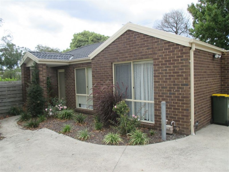 4/4 John Street, Langwarrin VIC 3910