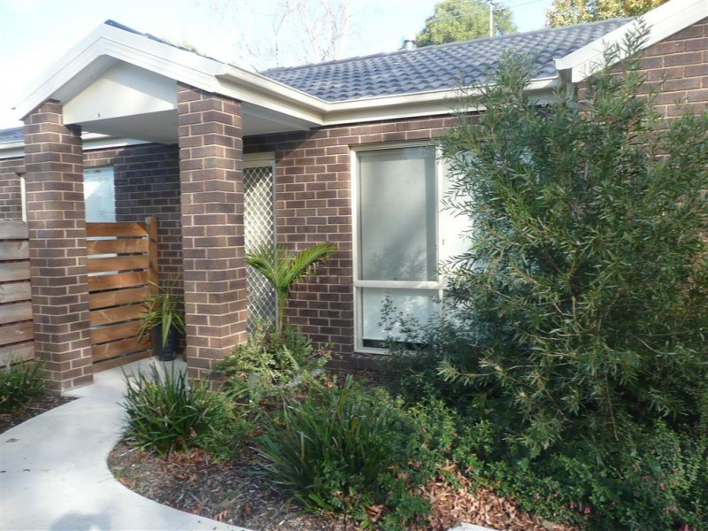 4/4 John Street, Langwarrin VIC 3910