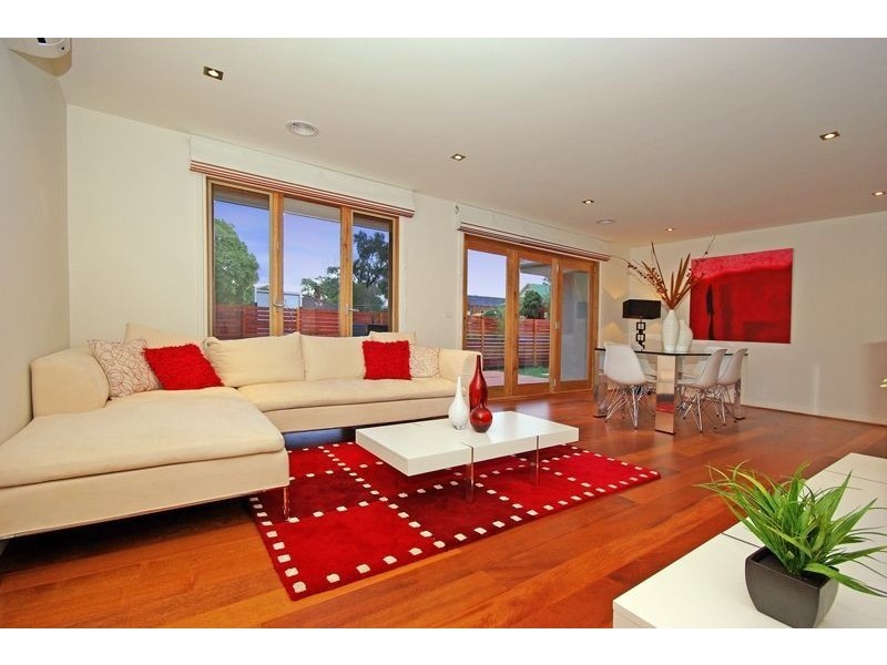 42 Larch Street, Langwarrin VIC 3910