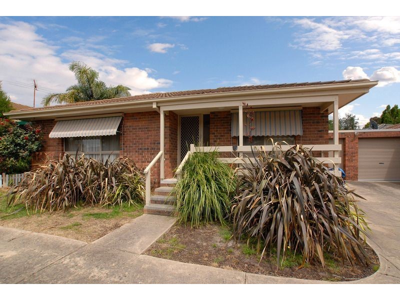 2/4 Maxwell Court, Langwarrin VIC 3910