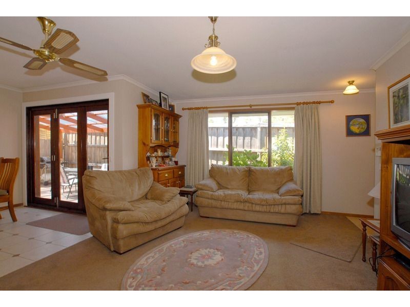 2/11-13 Cranbourne Road, Langwarrin VIC 3910