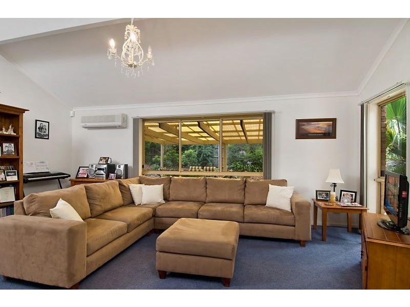 10 Cedar Street, Langwarrin VIC 3910