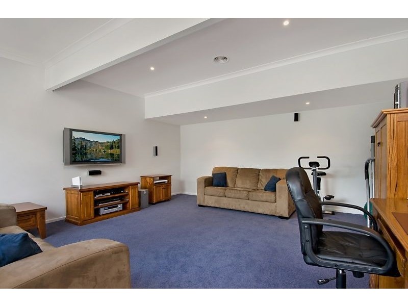 10 Cedar Street, Langwarrin VIC 3910