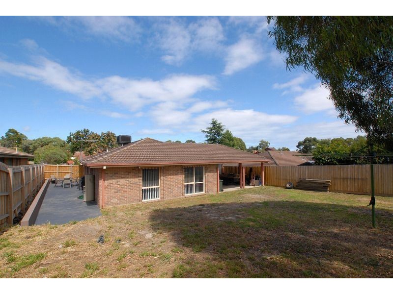 18 Beacon Drive, Langwarrin VIC 3910