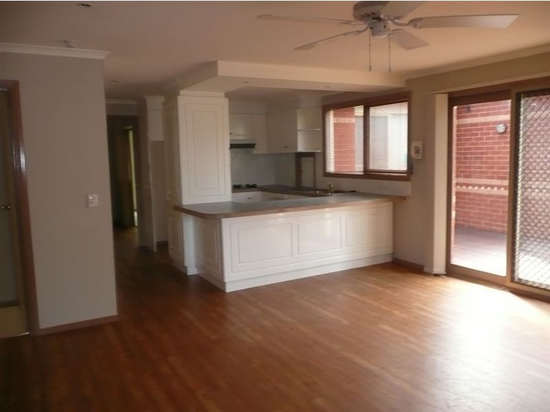 7 Cotoneaster Way, Langwarrin VIC 3910