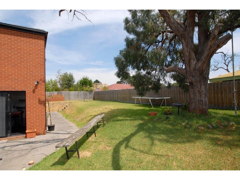 10 Fawn Court, Langwarrin VIC 3910