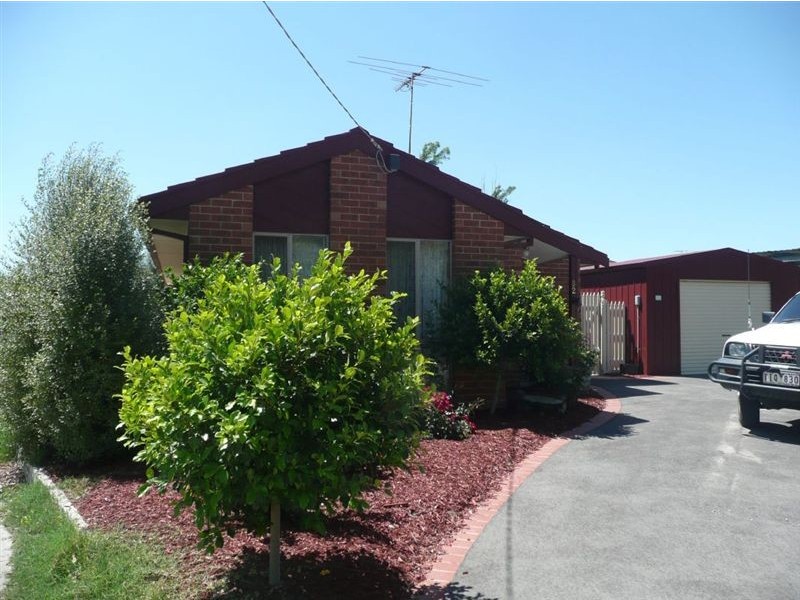 82 Quarry Road, Langwarrin VIC 3910