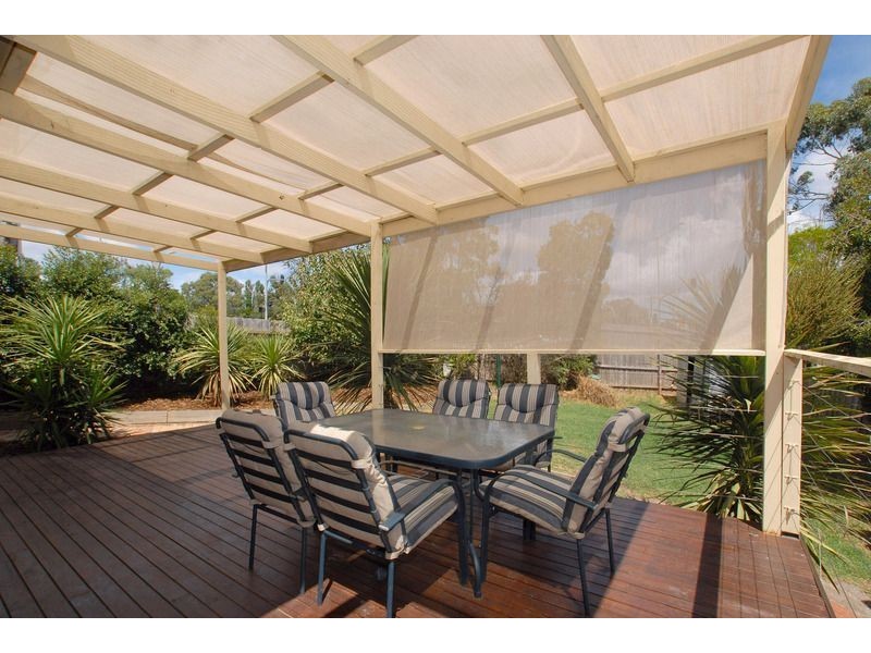 2 Greenacres Court, Langwarrin VIC 3910