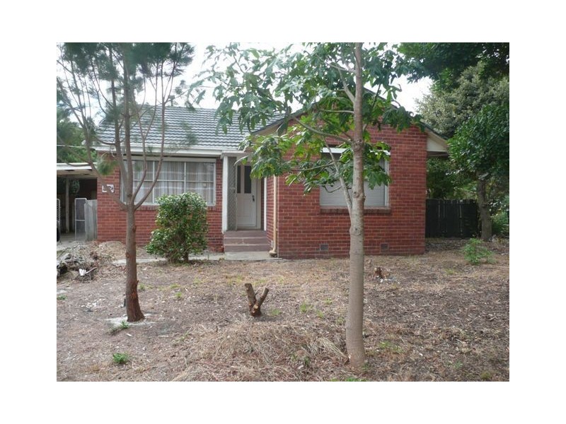 52 Pine Street, Frankston North VIC 3200