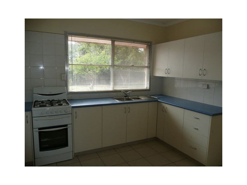 52 Pine Street, Frankston North VIC 3200