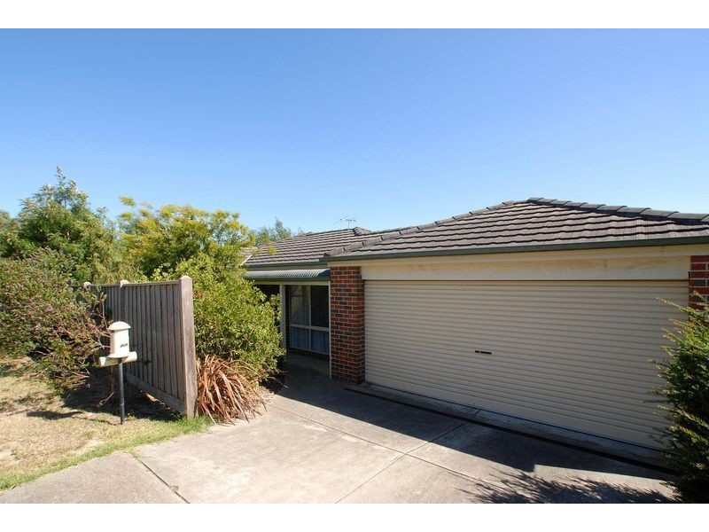 4 Theresa Avenue, Langwarrin VIC 3910