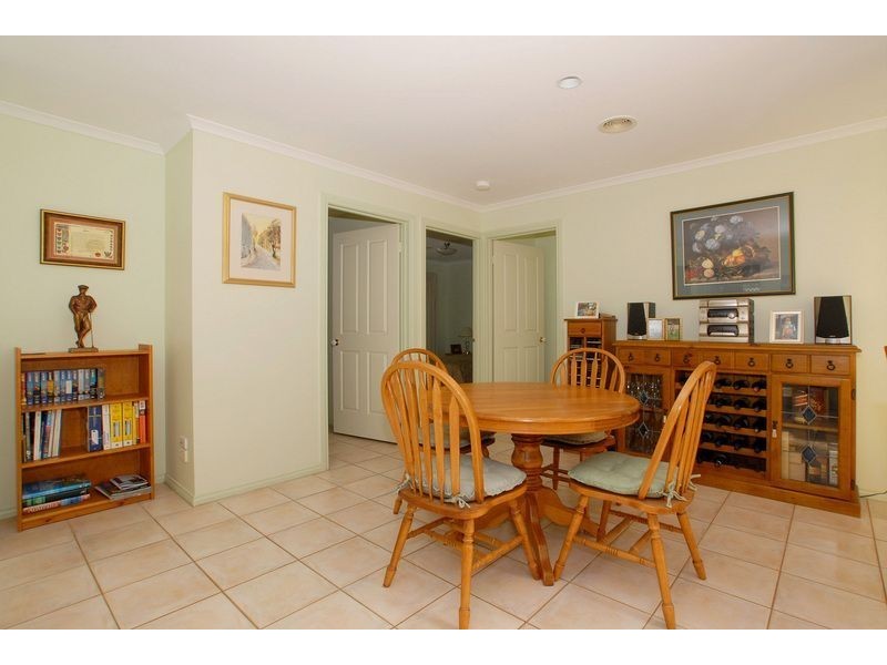 4 Theresa Avenue, Langwarrin VIC 3910