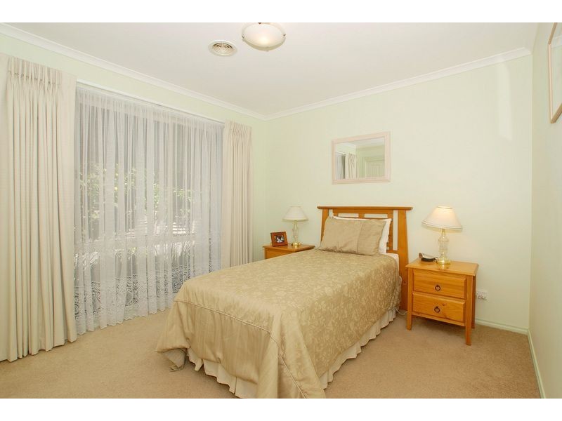 4 Theresa Avenue, Langwarrin VIC 3910