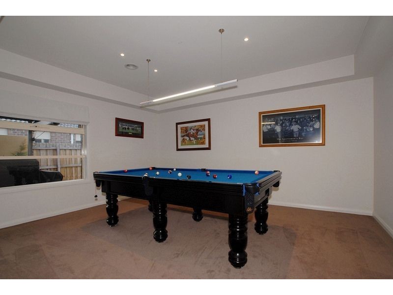 2 Elemes Court, Langwarrin VIC 3910