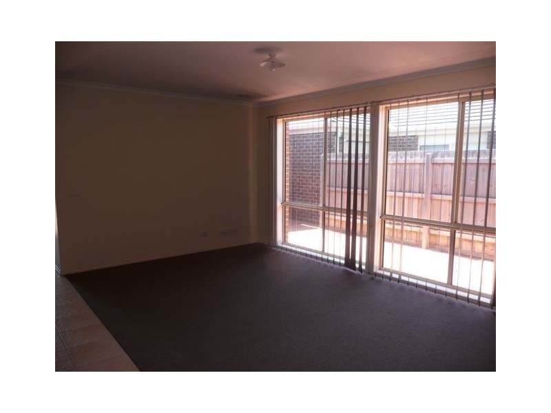 3 Nimman Mews, Skye VIC 3977