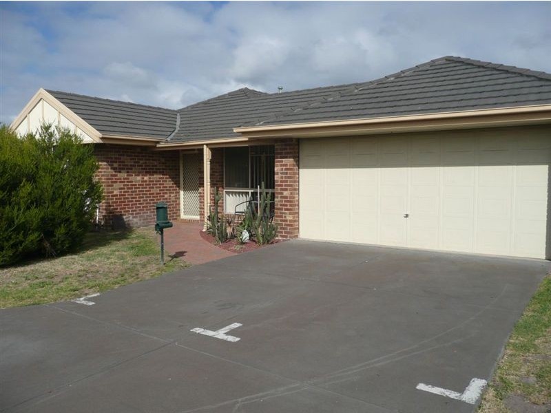 9/79 Greenwood Drive, Carrum Downs VIC 3201