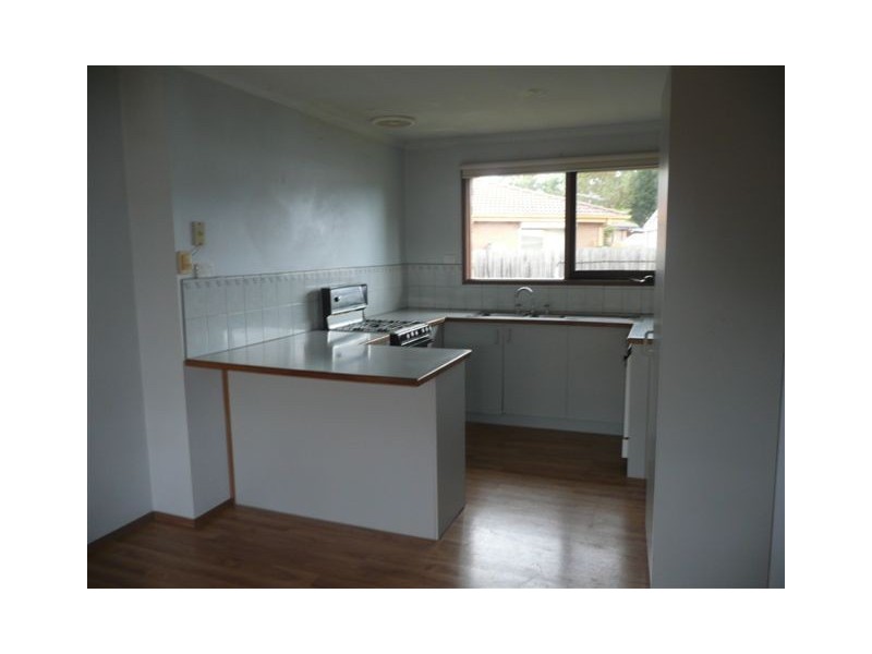 30 Deborah, Baxter VIC 3911
