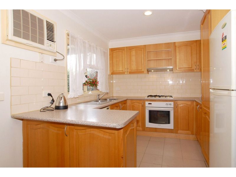 2/15 Potts Road, Langwarrin VIC 3910