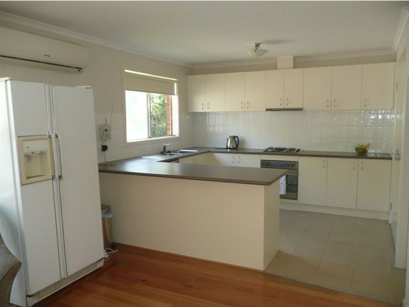 7/2 Edward Street, Langwarrin VIC 3910