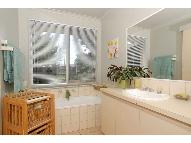 45 Dunn Crescent, Langwarrin VIC 3910