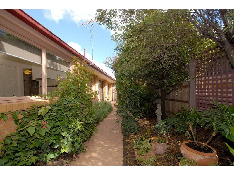 45 Dunn Crescent, Langwarrin VIC 3910