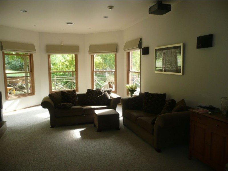 8 Gum Hill, Langwarrin VIC 3910