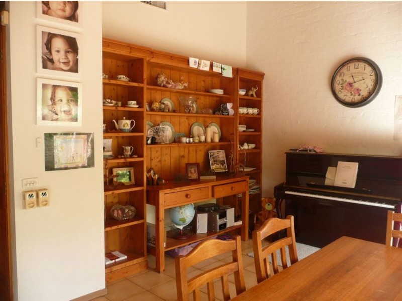 8 Gum Hill, Langwarrin VIC 3910