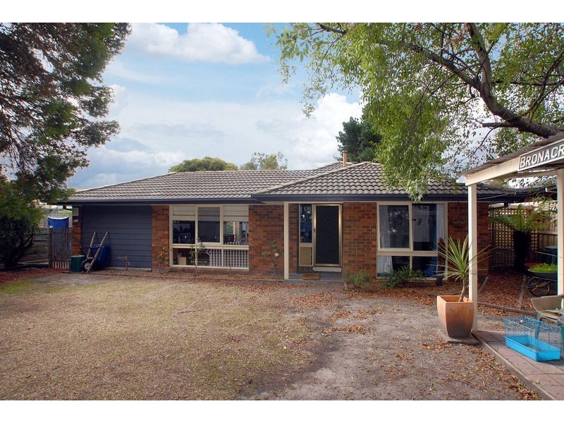 418 McClelland Drive, Langwarrin VIC 3910