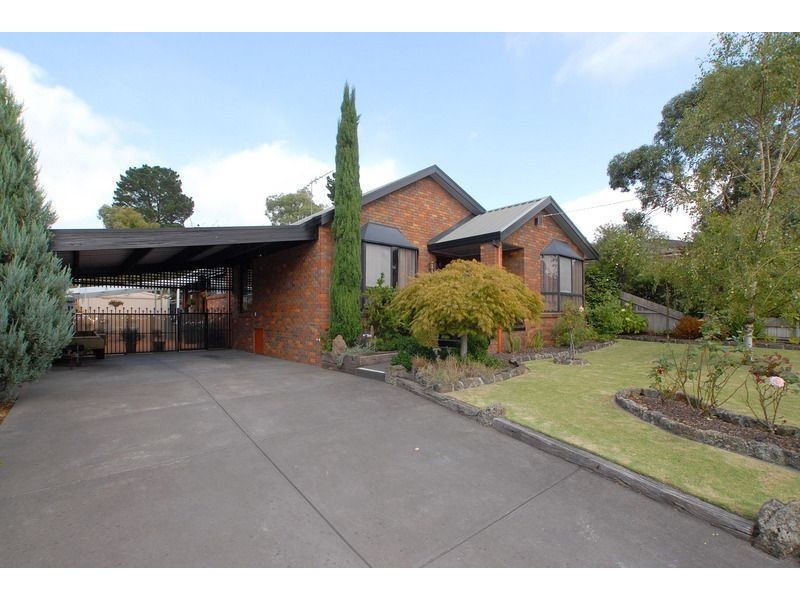 40 Bevnol Road, Langwarrin VIC 3910