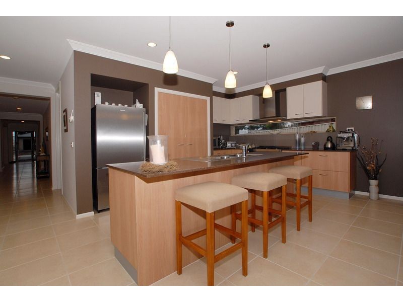 18 Black Sheoak Place, Langwarrin VIC 3910