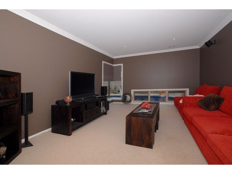 18 Black Sheoak Place, Langwarrin VIC 3910