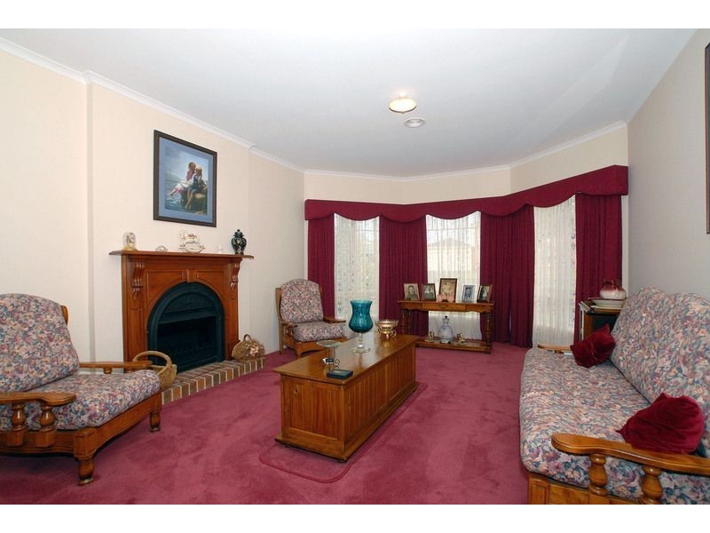 19 Heatherwood Grove, Langwarrin VIC 3910