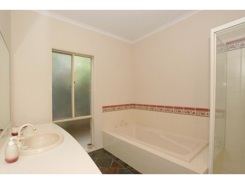 19 Heatherwood Grove, Langwarrin VIC 3910