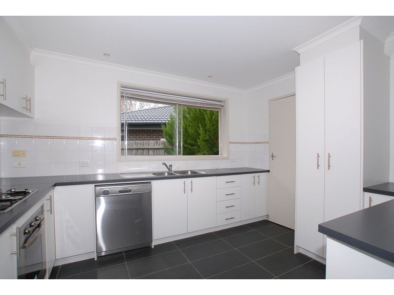 8 John Street, Langwarrin VIC 3910