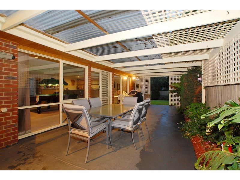 15 Bevnol Road, Langwarrin VIC 3910