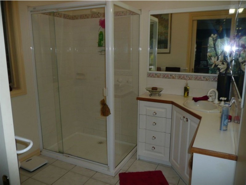 11 Micheala Court, Langwarrin VIC 3910